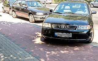 Tysiące kierowców z Warmii i Mazur dostaje mandaty za złe parkowanie